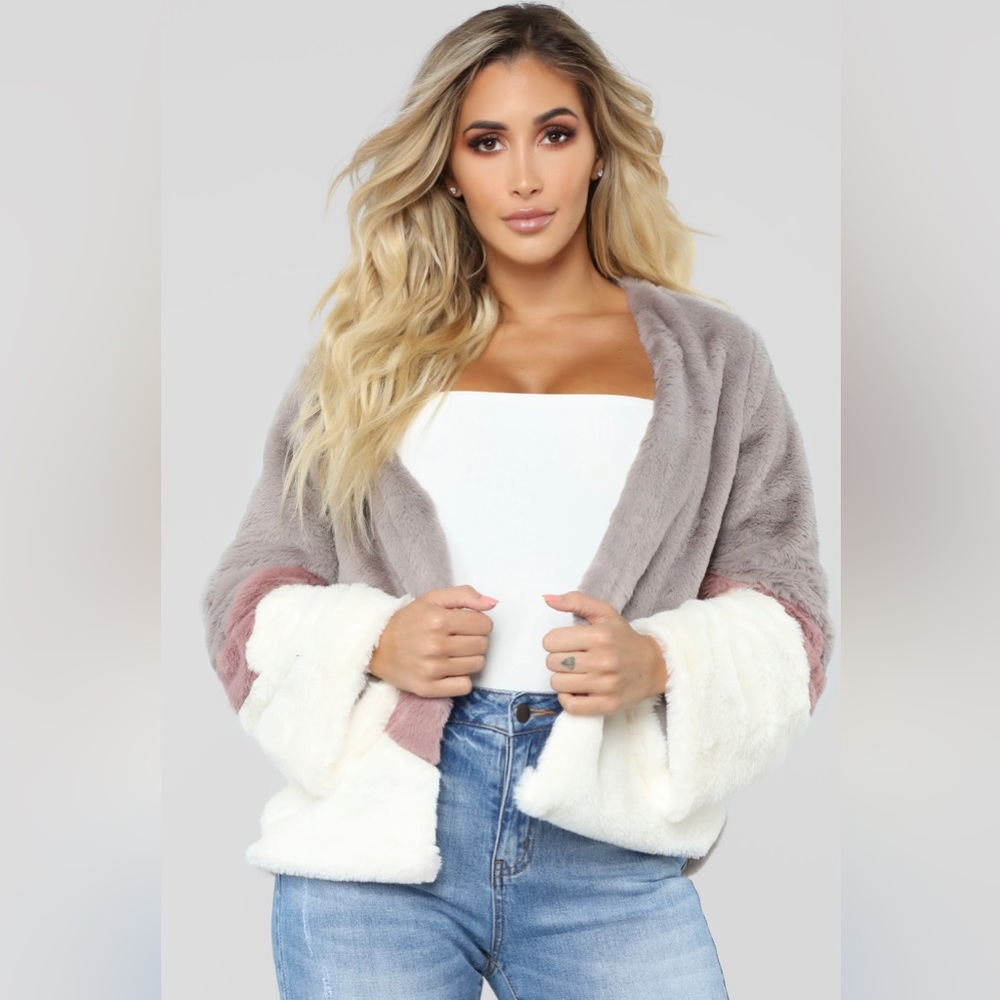 Fashion Nova Colorblock Fur Romance Jacket Grey Combo Size S NWT